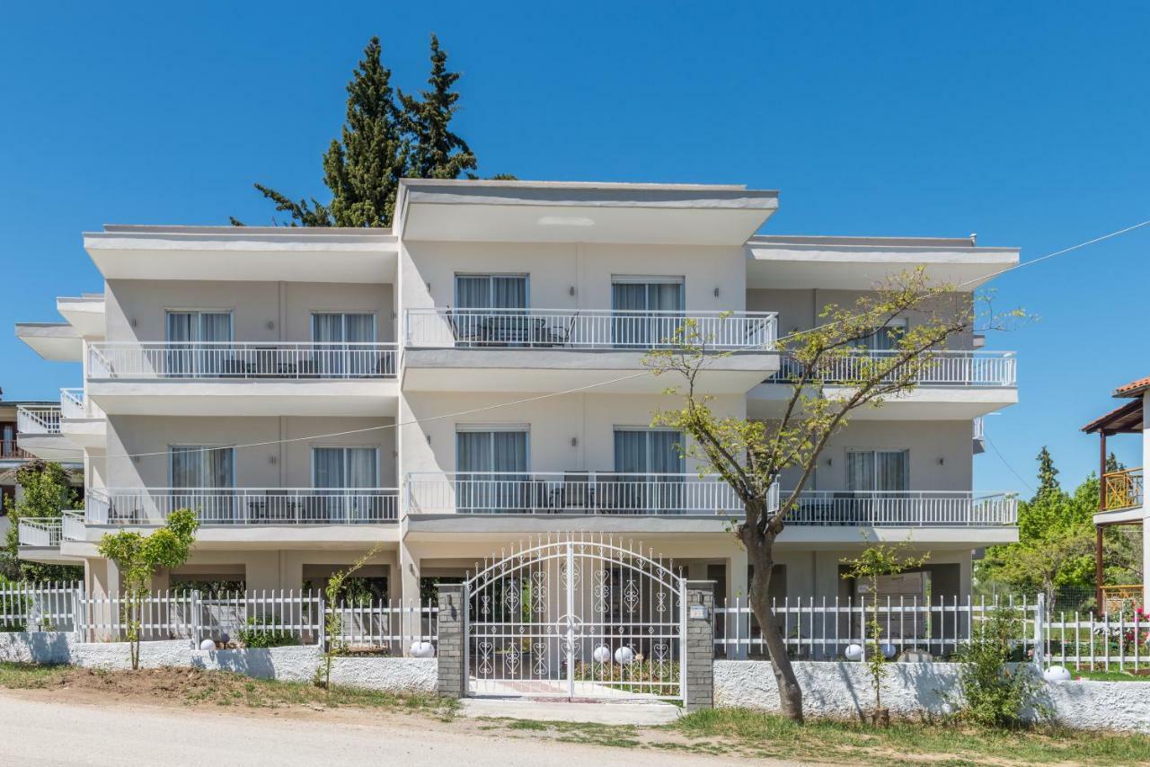 Georgalas Rest Apartments Nea Kallikrateia 외부 사진